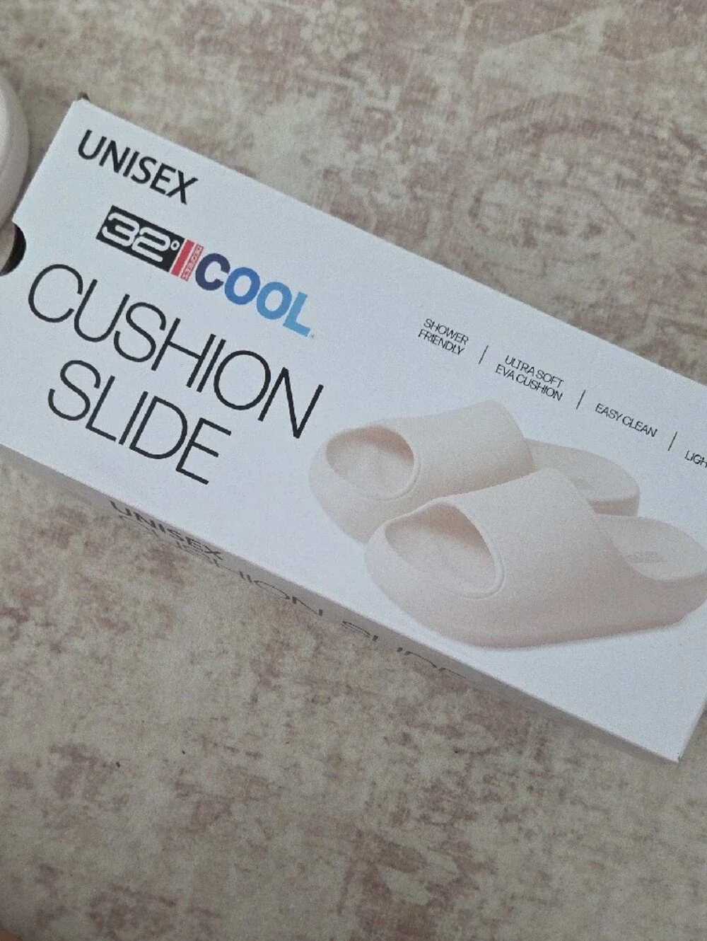 32 Degrees White Unisex Cushion Slide